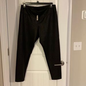 Snake skin print black leggings